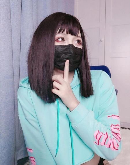 李蕾丽无删减版