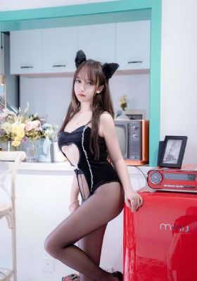 顽皮的女朋友