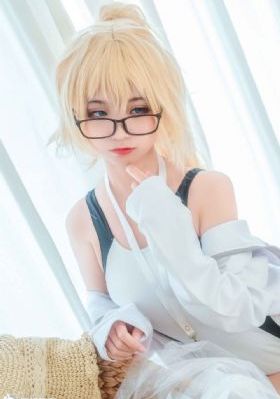 请安慰少年