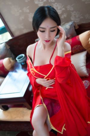 《九重紫》