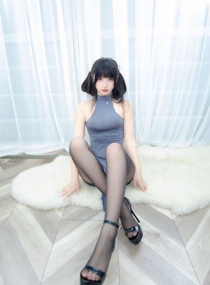 护士在办公室被躁到高潮视频