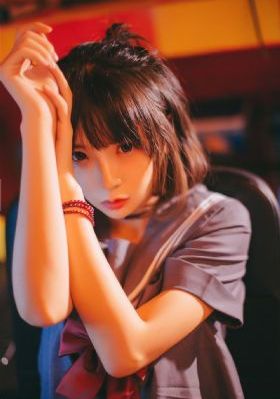 婚姻背后